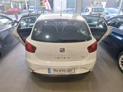 SEAT Ibiza 2014 - 7490 EUR, 152991 km - foto 5 de 26