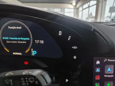 Porsche Taycan Cross Turismo 2022 - 65750 EUR, 55800 km - AUTO.MOTO.pt - 55800km - foto 34 de 40