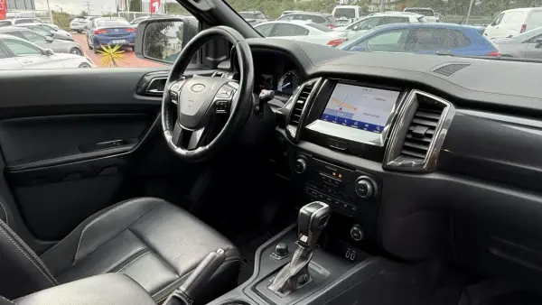 Ford Ranger 2019 - 27990 EUR, 198000 km - AUTO.MOTO.pt - 198000km - foto 45 de 48