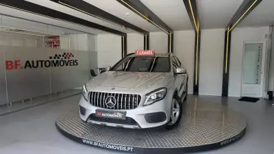 Mercedes-Benz GLA 180 2018 - 24900 EUR, 41570 km - 41570km - foto 11 de 52