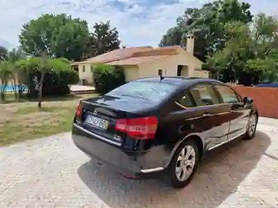Citroën C5 2010 - 5800 EUR, 286000 km - AUTO.MOTO.pt - 286000km - foto 4 de 15