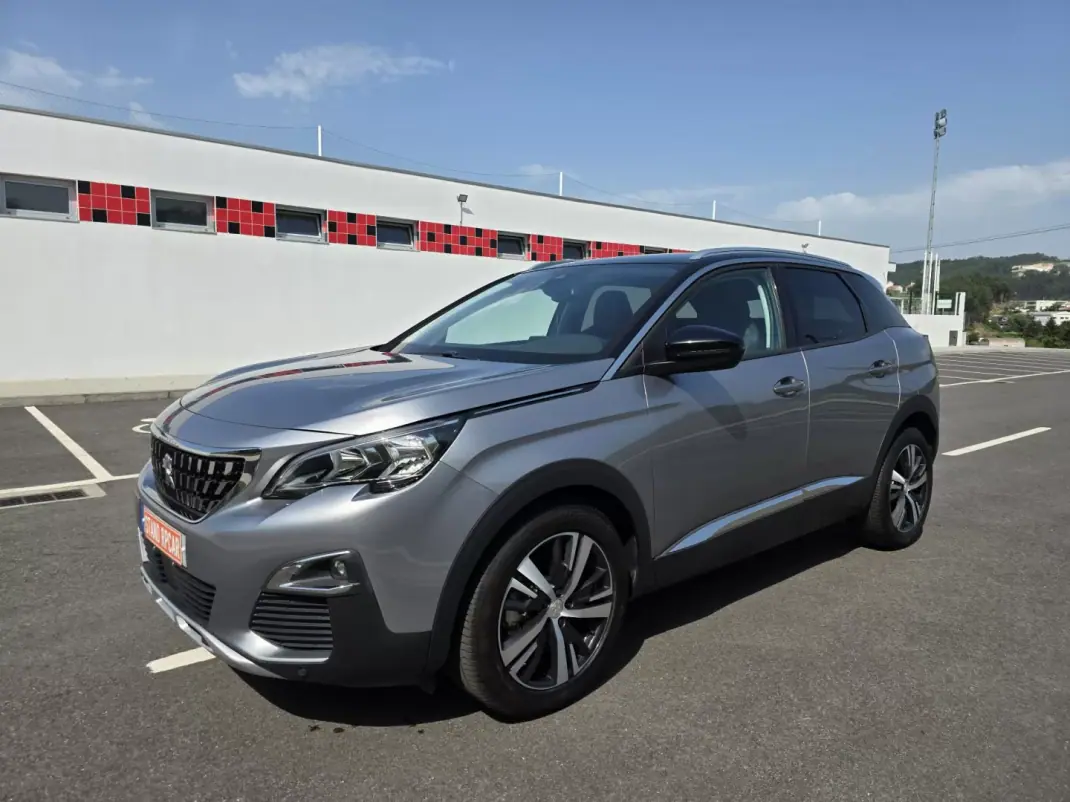Peugeot 3008 2017 - 18990 EUR, 117000 km - AUTO.MOTO.pt - 117000km - foto 1 de 15