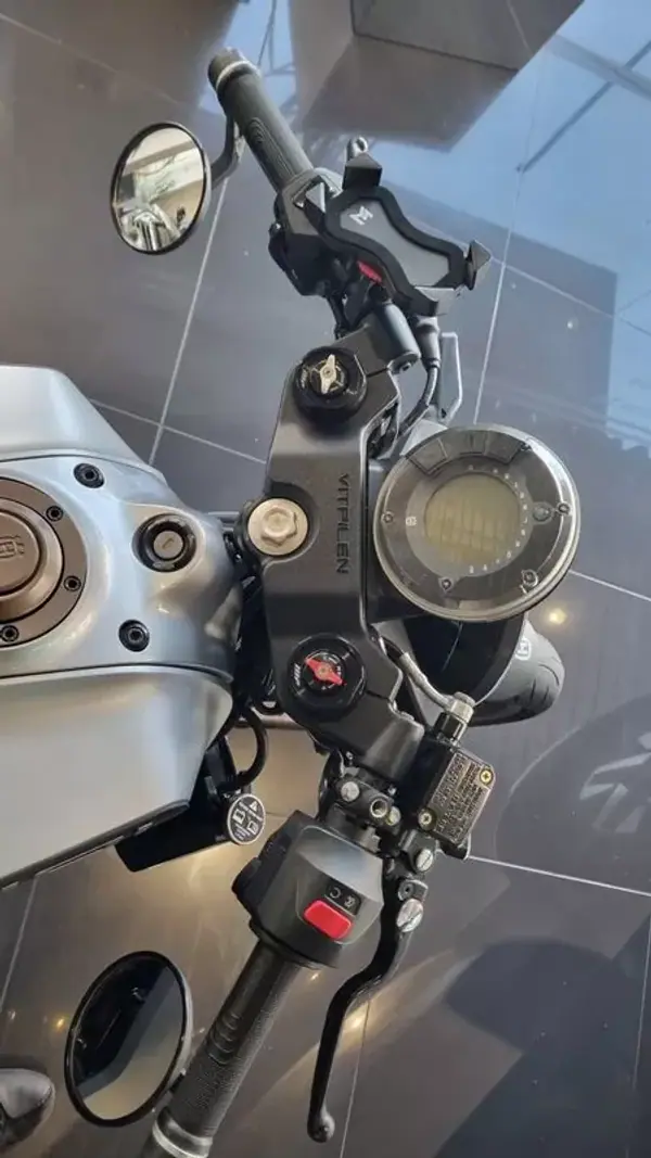 Husqvarna 701 Enduro 2020 - 3500 EUR, 13603 km - AUTO.MOTO.pt - 13603km - foto 9 de 9