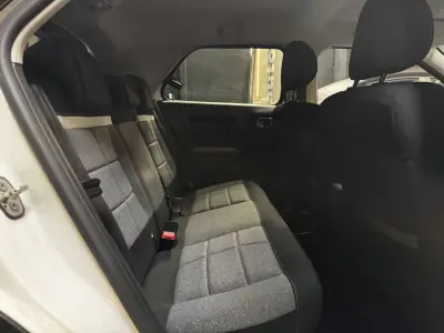 Citroën C4 Cactus 2020 - 14990 EUR, 120700 km - AUTO.MOTO.pt - 120700km - foto 31 de 33