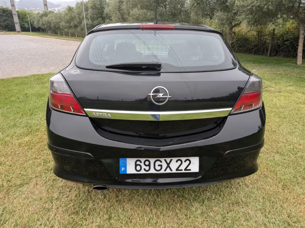 Opel Astra GTC Sport Van 2008 - 3750 EUR, 290000 km - 290000km - foto 6 de 11