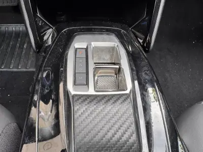 Peugeot 208 2025 - 19900 EUR, 21279 km - AUTO.MOTO.pt - 21279km - foto 18 de 23