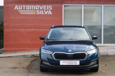 Skoda Octavia Break 2020 - 18750 EUR, 100000 km - AUTO.MOTO.pt - 100000km - foto 5 de 36