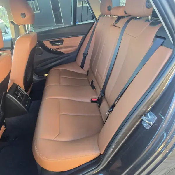 BMW 320 2014 - 16950 EUR, 149965 km - 149965km - foto 18 de 24