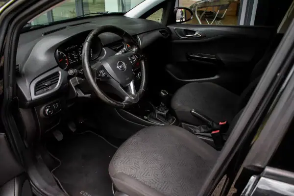 Opel Corsa 2018 - 8900 EUR, 210093 km - AUTO.MOTO.pt - 210093km - foto 20 de 28