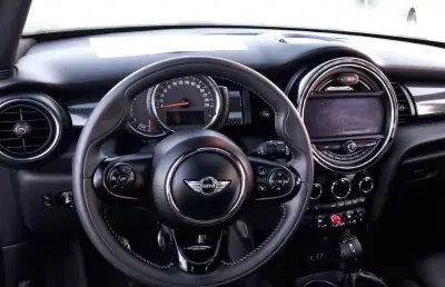 MINI 1000 2015 - 18990 EUR, 118234 km - AUTO.MOTO.pt - 118234km - foto 6 de 7