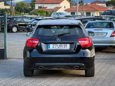 Mercedes-Benz A 180 2013 - 11500 EUR, 284000 km - AUTO.MOTO.pt - 284000km - foto 4 de 12