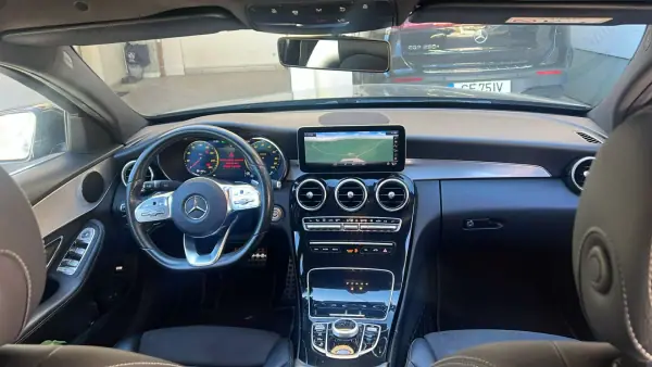 Mercedes-Benz C 300 2020 - 22480 EUR, 190000 km - AUTO.MOTO.pt - 190000km - foto 11 de 12
