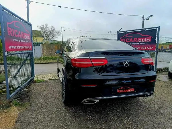 Mercedes-Benz GLC 250 2017 - 35000 EUR, 152236 km - AUTO.MOTO.pt - 152236km - foto 10 de 26