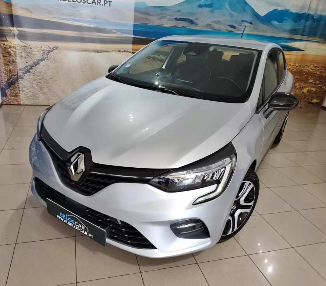 Renault Clio 2021 - 12750 EUR, 76000 km - 76000km - foto 3 de 24