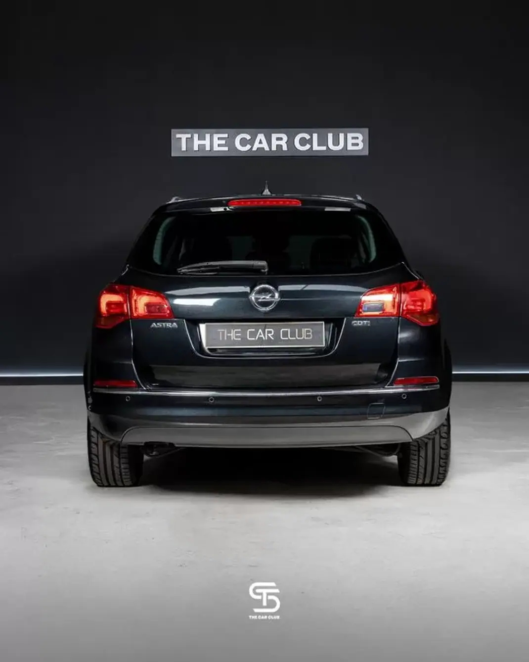Opel Astra Sports Tourer 2015 - 5950 EUR, 305731 km - AUTO.MOTO.pt - 305731km - foto 4 de 16