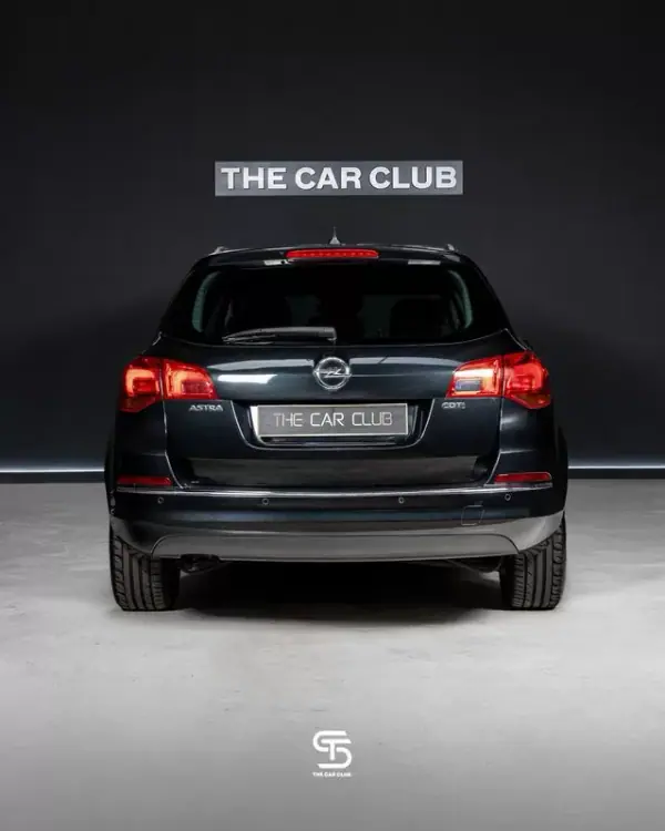 Opel Astra Sports Tourer 2015 - 4950 EUR, 305731 km - AUTO.MOTO.pt - 305731km - foto 4 de 16