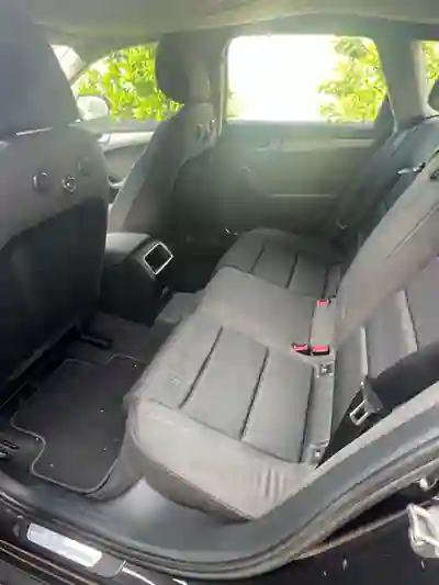 Audi A4 Avant 2010 - 6499 EUR, 500000 km - AUTO.MOTO.pt - 500000km - foto 15 de 17