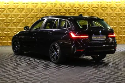 BMW 318 2021 - 22800 EUR, 153258 km - AUTO.MOTO.pt - 153258km - foto 10 de 32