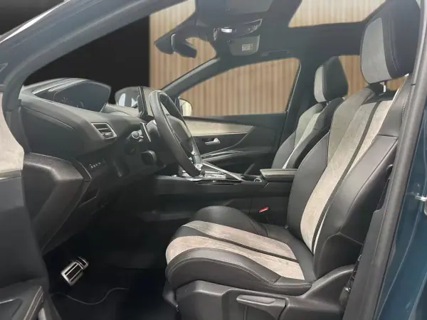 Peugeot 3008 2021 - 26990 EUR, 58000 km - AUTO.MOTO.pt - 58000km - foto 7 de 20