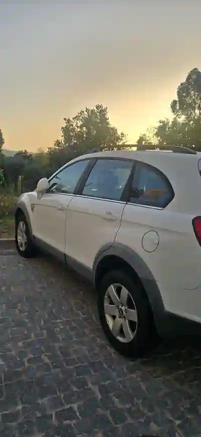 Chevrolet Captiva 2011 — foto 2 de 7