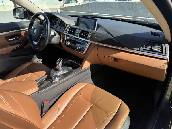 BMW 420 2014 - 15900 EUR, 220000 km - AUTO.MOTO.pt - 220000km - foto 53 de 54