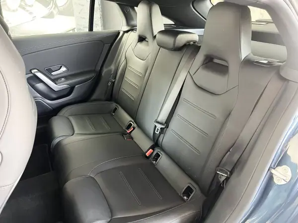 Mercedes-Benz CLA 180 2020 - 24800 EUR, 113371 km - 113371km - foto 24 de 25