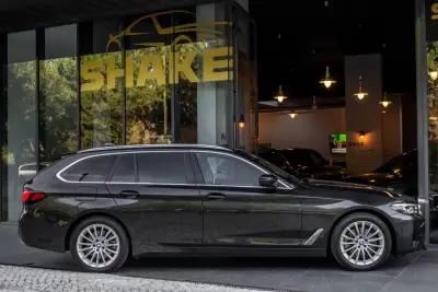BMW 520 2023 - 31900 EUR, 151246 km - AUTO.MOTO.pt - 151246km - foto 5 de 47