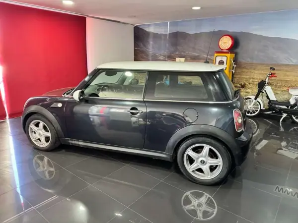 MINI One 2008 - 6990 EUR, 266000 km - AUTO.MOTO.pt - 266000km - foto 4 de 14