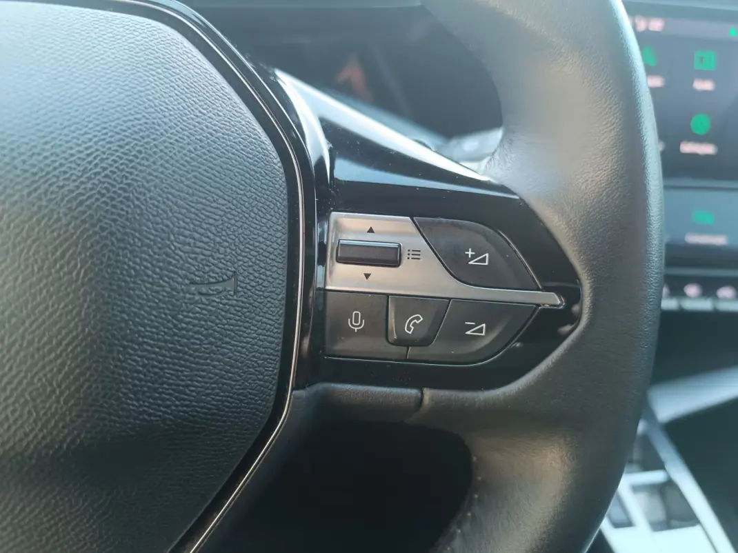 Peugeot 308 SW 2022 - 18900 EUR, 84822 km - AUTO.MOTO.pt - 84822km - foto 15 de 39