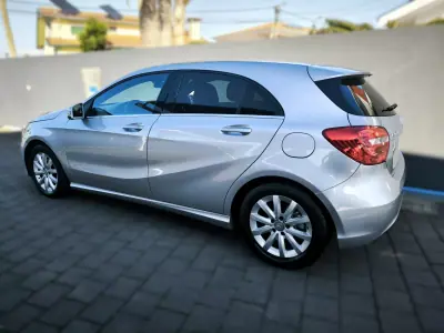 Mercedes-Benz A 160 2014 - 15950 EUR, 64000 km - AUTO.MOTO.pt - 64000km - foto 11 de 34