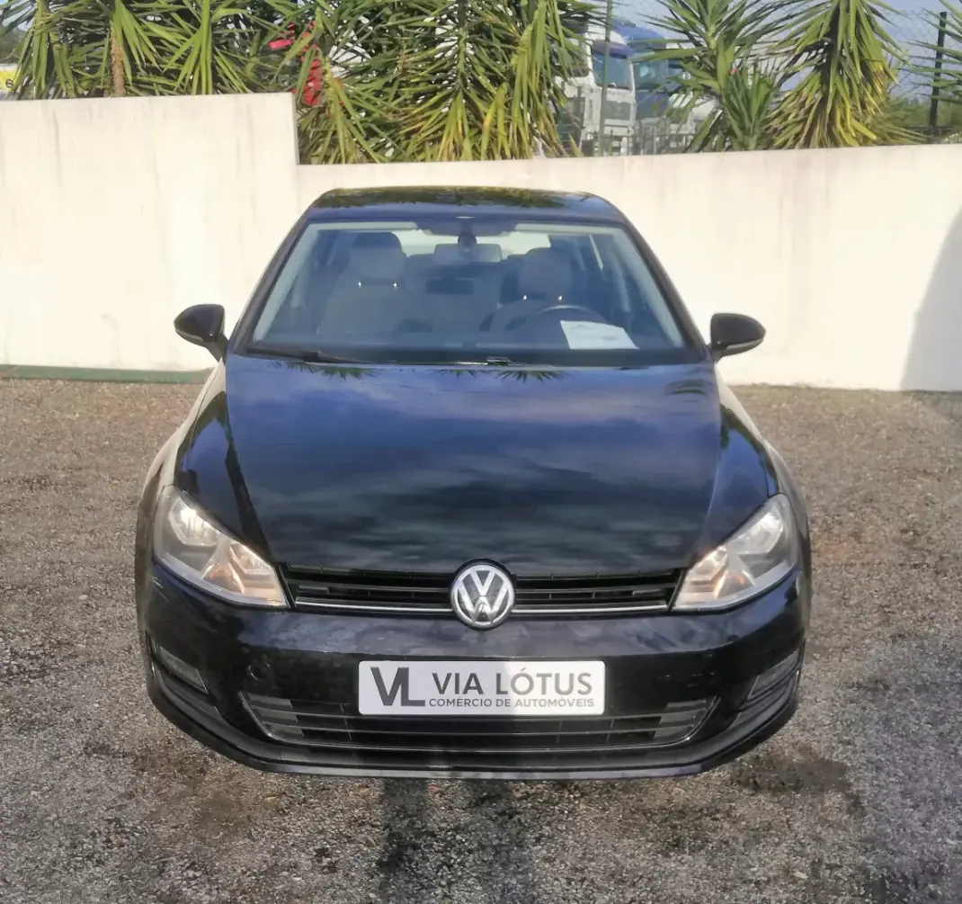 Volkswagen Golf 2013 - 11000 EUR, 240000 km - AUTO.MOTO.pt - 240000km - foto 3 de 21
