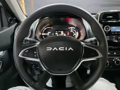 Dacia Spring 2023 - 14990 EUR, 2000 km - AUTO.MOTO.pt - 2000km - foto 3 de 16