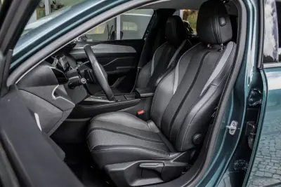 Peugeot 308 SW 2022 - 16900 EUR, 160869 km - AUTO.MOTO.pt - 160869km - foto 26 de 38