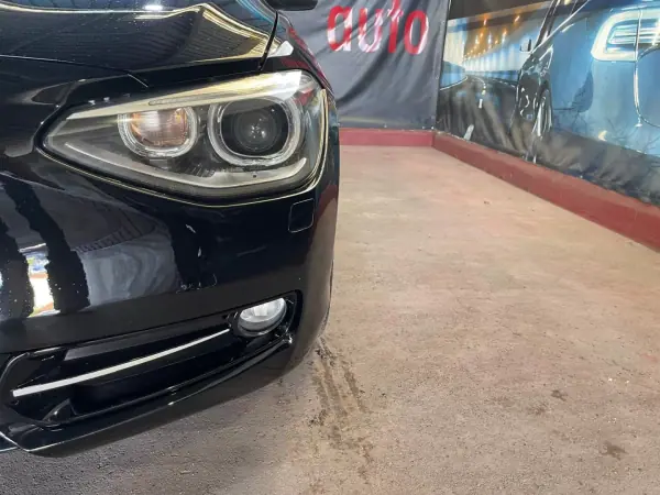 BMW 118 2015 - 13999 EUR, 164000 km - AUTO.MOTO.pt - 164000km - foto 13 de 50