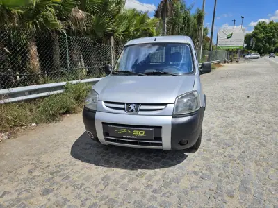Peugeot PARTNER 1.6 HDI L2 2006 - 3300 EUR, 340000 km - AUTO.MOTO.pt - 340000km - foto 2 de 9