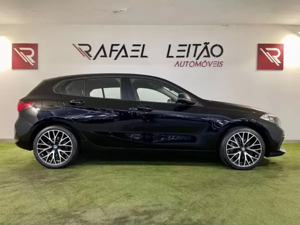 BMW 116 2023 - 21750 EUR, 81000 km - AUTO.MOTO.pt - 81000km - foto 6 de 40