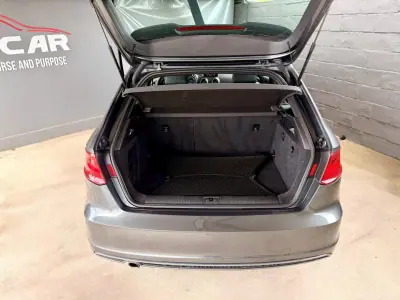 Audi A3 Sportback 2015 - 14950 EUR, 220972 km - 220972km - foto 9 de 25