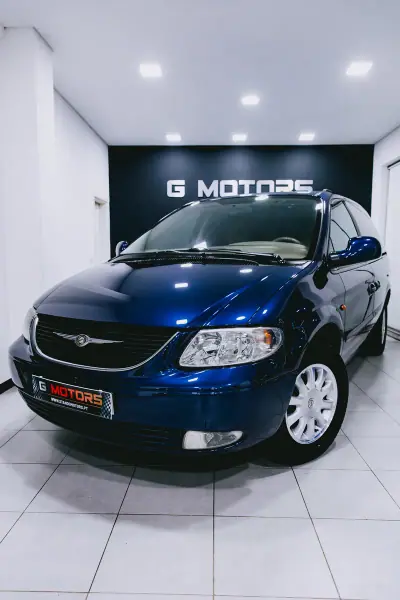 Chrysler Grand Voyager 2003 - 5900 EUR, 350000 km - AUTO.MOTO.pt - 350000km - foto 3 de 46
