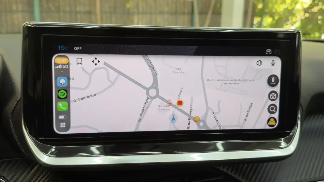 Peugeot e-2008 2025 - 25900 EUR, 13646 km - AUTO.MOTO.pt - 13646km - foto 21 de 22