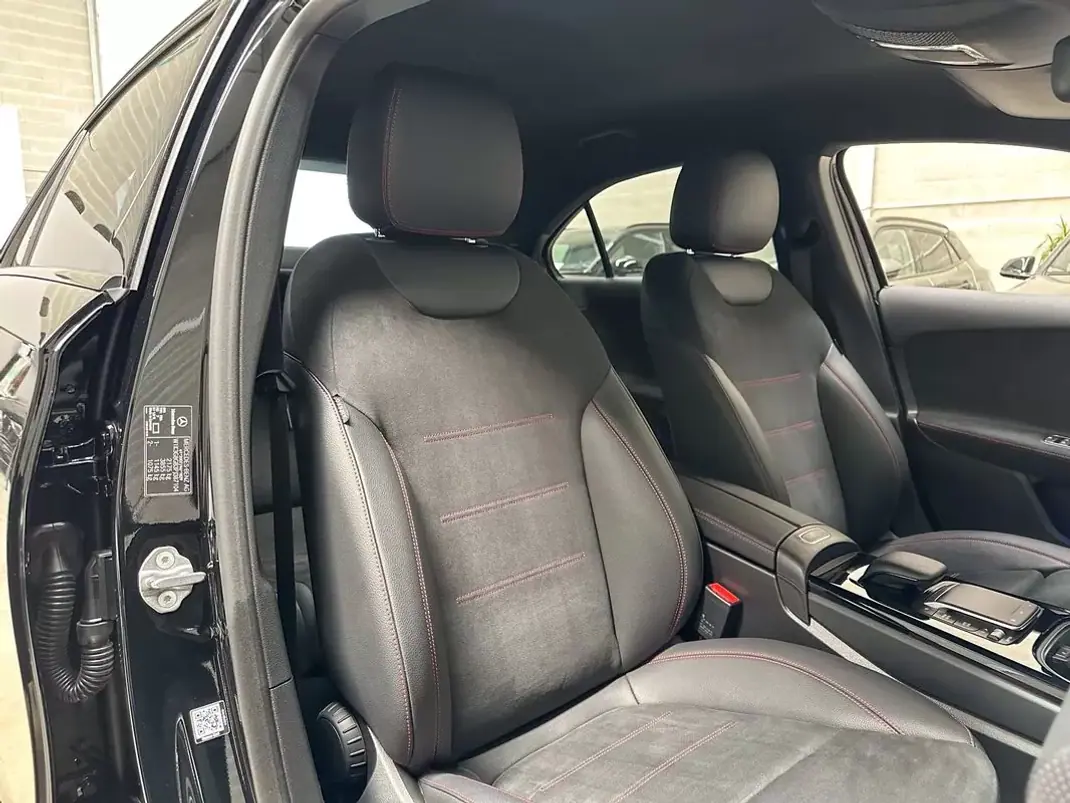Mercedes-Benz A 250 Limousine 2022 - 28950 EUR, 31579 km - AUTO.MOTO.pt - 31579km - foto 11 de 52