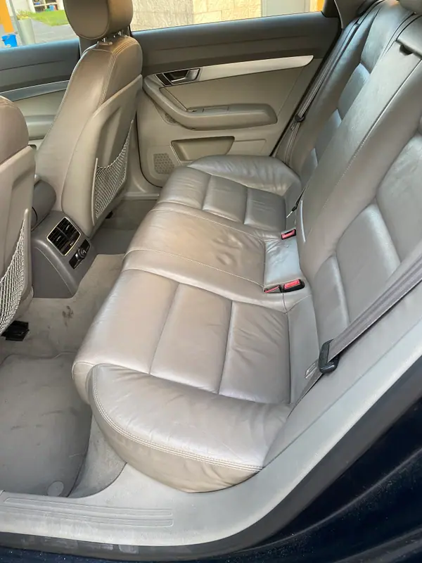 Audi A6 Avant 2008 - 7100 EUR, 243256 km - AUTO.MOTO.pt - 243256km - foto 8 de 14