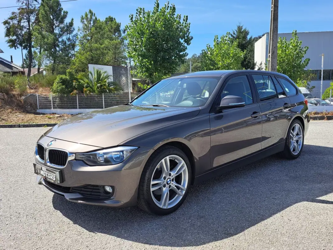 BMW 316 2014 - 12500 EUR, 242064 km - AUTO.MOTO.pt - 242064km - foto 5 de 48