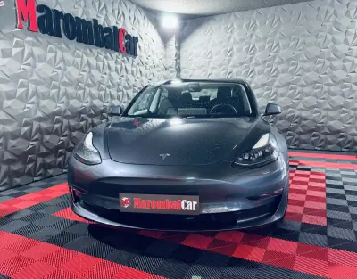 Tesla Model 3 2022 - 32990 EUR, 70718 km - AUTO.MOTO.pt - 70718km - foto 10 de 33