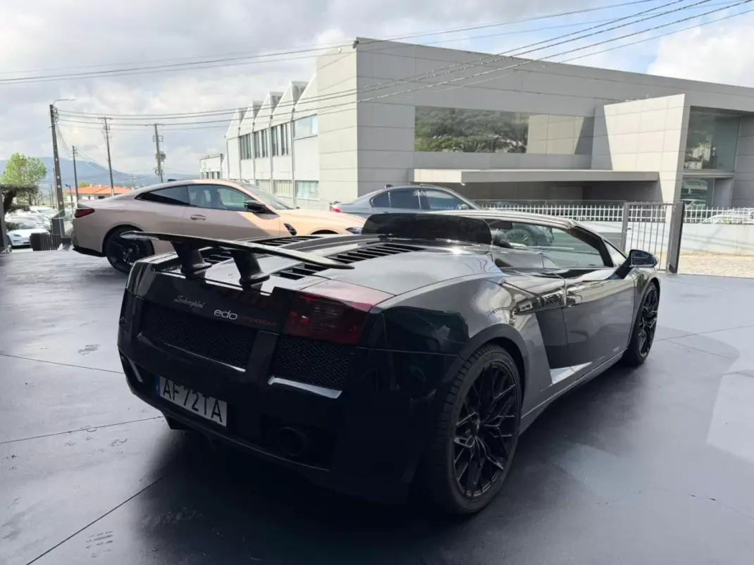 Lamborghini Gallardo 2006 - 145000 EUR, 63000 km - AUTO.MOTO.pt - 63000km - foto 5 de 20