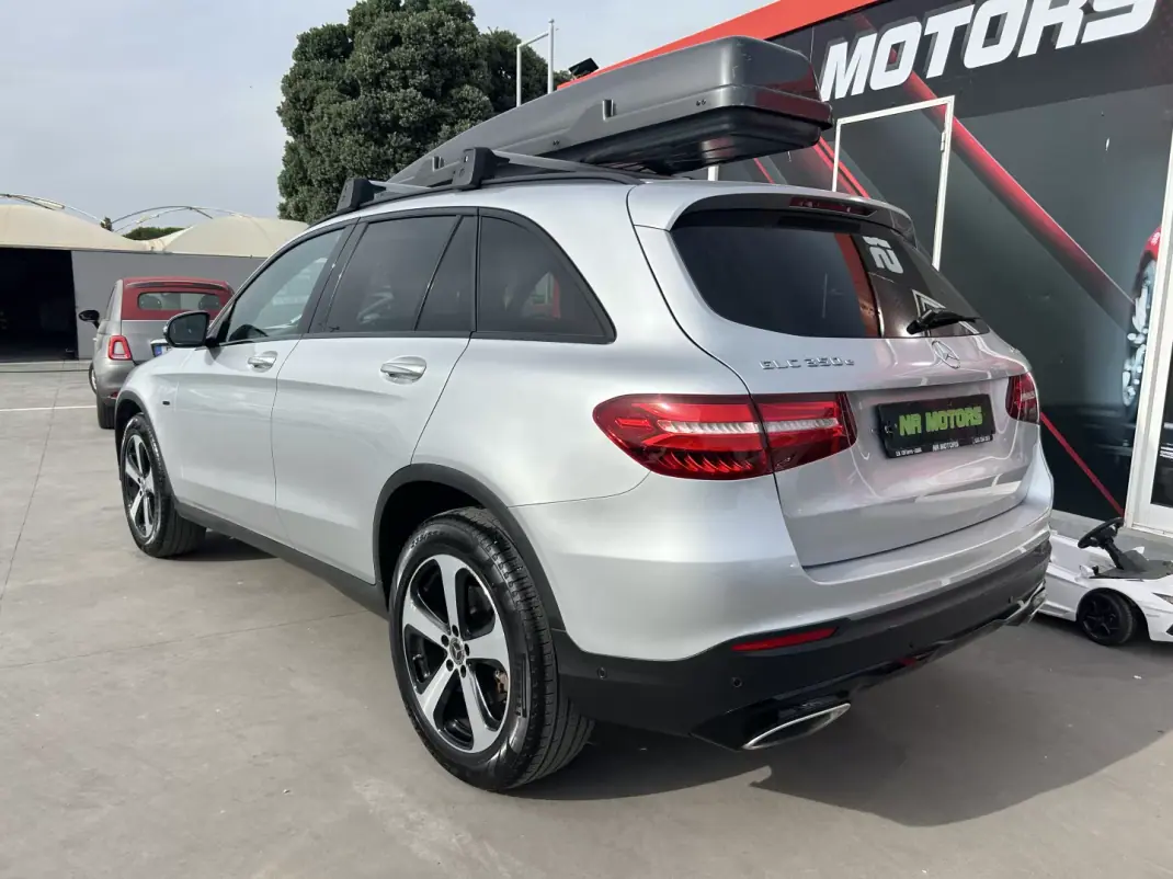 Mercedes-Benz GLC 350 2018 - 26947 EUR, 99000 km - 99000km - foto 6 de 20