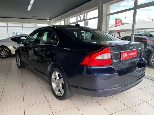 Volvo S80 2007 - 7500 EUR, 369251 km - AUTO.MOTO.pt - 369251km - foto 27 de 33
