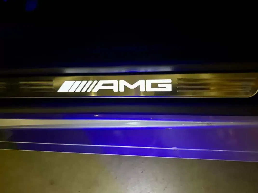 Mercedes-Benz SL 43 AMG 2024 - 119900 EUR, 7940 km - 7940km - foto 56 de 60