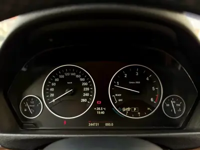 BMW 320 2014 - 14950 EUR, 244000 km - 244000km - foto 22 de 27