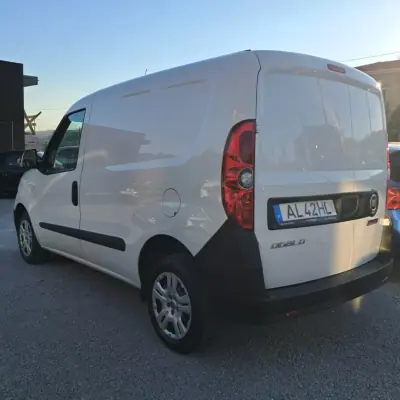 Fiat Doblo 2021 — foto 4 de 13