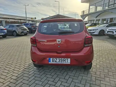 Dacia Sandero 2017 - 9150 EUR, 92800 km - AUTO.MOTO.pt - 92800km - foto 7 de 23